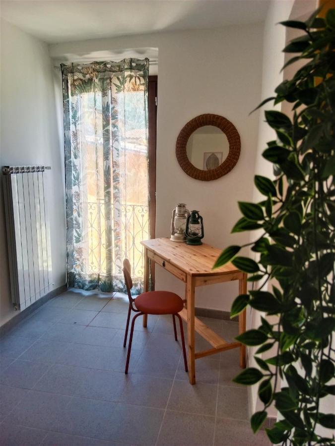 Sisu Bussi Suite Bussi sul Tirino Esterno foto